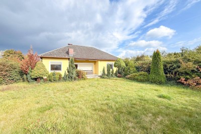 Charmanter Bungalow mit Renovierungsbedarf in Wels