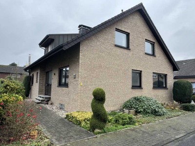 Freistehendes Einfamilienhaus mit Einliegerwohnung in ruhiger Sackgasse in Südkirchen