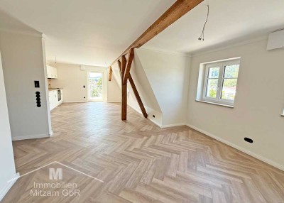 Entdecke das Besondere: Traumhafte 2-Zimmer-Whg. mit EBK u. Carport in Top-Lage am Sulzpark