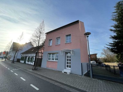 Selbstnutzung od. Kapitalanlage? 3-Zimmer- Wohnung (EG) mit Terrasse in Lohmar-Zentrum zu verkaufen!