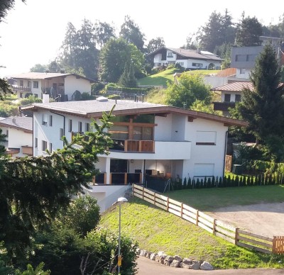 Moderne 4-Zimmer Penthouse mit Terrasse und Tiefgarage