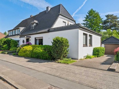 Exklusive Doppelhaushälfte sucht neue Eigentümer in Krefeld-Bockum