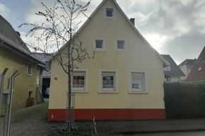 Vermietetes Einfamilienhaus mit Nebengebäuden in Bruchsal-Helmsheim ***PROVISIONSFREI***