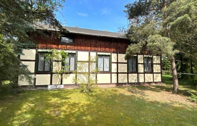 Idyllisch gelegenes Grundstück mit Fachwerkhaus und Wald  in Ahlbeck