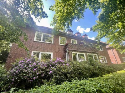 Charmante 4-Zimmer Wohnung mit eigenem Garten!