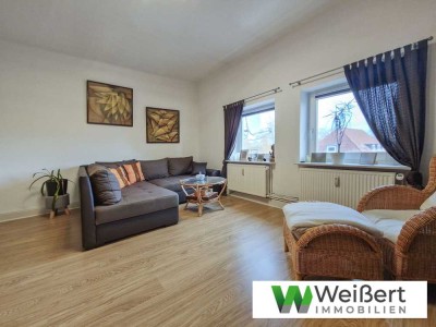 Attraktive 3-Zimmer-Wohnung im 2. Obergeschoss 
– mit Westbalkon und zwei Stellplätzen