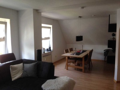 1150 €, 95 m², 4 Zimmer
