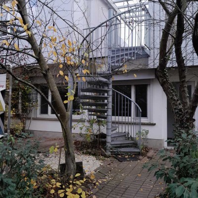 Stilvolle 2-Zimmer-Erdgeschosswohnung mit Balkon in Darmstadt