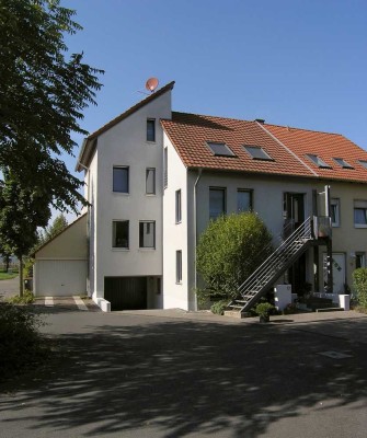Gepflegte 2-Raum-Dachgeschosswohnung mit gehobener Innenausstattung in Hürth