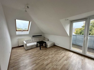 Helle 1,5-Zimmer-Wohnung mit Balkon in Ditzingen