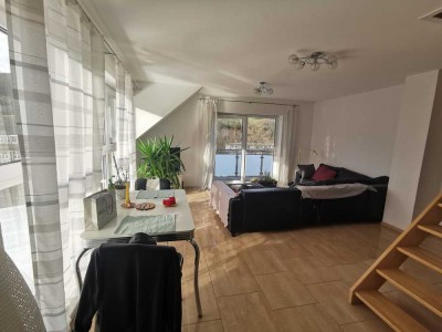 attraktives WG Zimmer (möbliert) 3er WG mit Balkon und EBK in 72202 Nagold