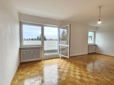 Ganz oben! 3-Zimmer-Wohnung mit umlaufendem Balkon in München-Laim