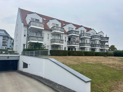 Top 2-Raumwohnung / Terrasse/ Tiefgarage / ruhige Lage
