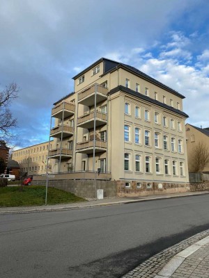 Helle Erdgeschosswohnung mit Terrasse in Limbach-Oberfrohna
