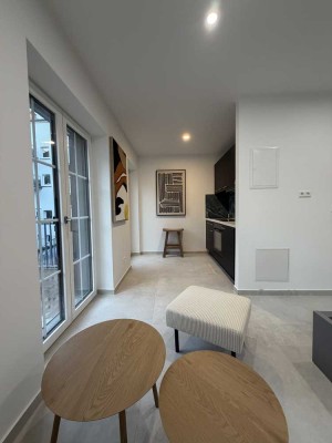 Vollmöblierte Luxus-Wohnung in Karlsruhe-Mühlburg mit Balkon/Terasse