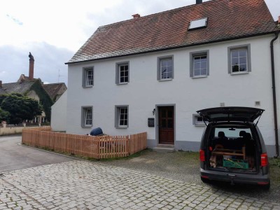 Liebhaber Haus mit sechs Zimmern in Vilseck, Vilseck