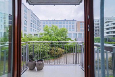 Zentral wohnen, Ruhe genießen – 3 Zimmer-Wohnung mit Tiefgarage im besten Berlin Mitte