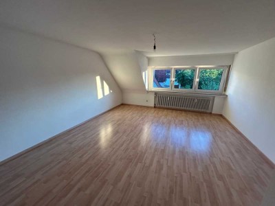 RT-Gönningen, Helle 2-Zimmer-Wohnung