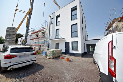 Moderne 2-Zimmer-Wohnung mit großer Terrasse in Troisdorf – Neubau 2025