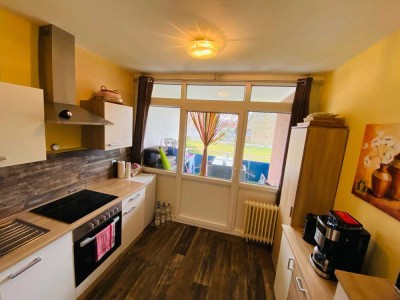 !Provisionsfrei! Helle 2-Zimmer-Wohnung mit Süd-Balkon, Einbauküche, Stellplatz & eigener Gastherme