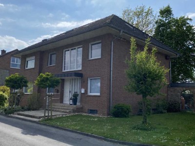 Neu ausgebaute DG-Wohnung in Ahlen-Vorhelm.