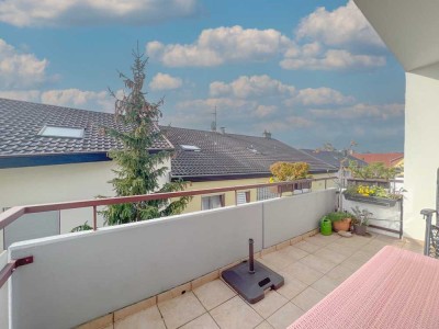 Charmante 2,5-Zimmer Etagenwohnung mit EBK, Balkon & Stellplatz in Ditzingen/Hirschlanden