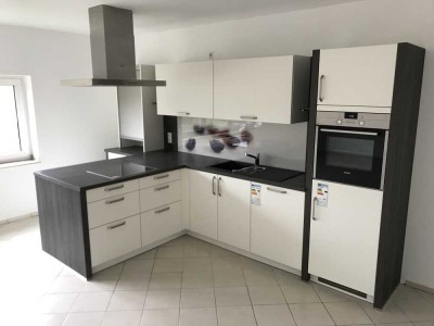 Geräumige, exklusive 5-Raum-Wohnung mit gehobener Innenausstattung in Neuss