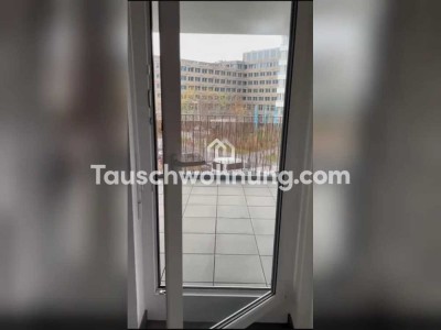 Tauschwohnung: Moderne 1 Zimmerwohnung mit Küche und großem Balkon