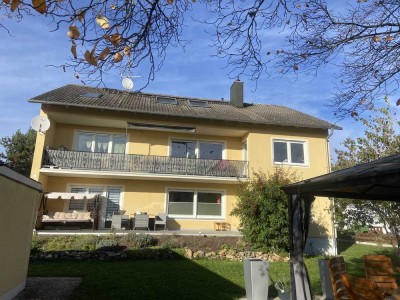 Freundliche Wohnung in Lenting mit 5 Zimmer im OG