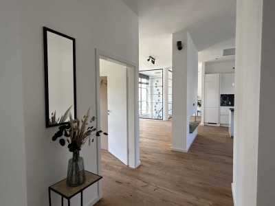 Großzügige 4 Zimmer Wohnung mit 2 Bädern