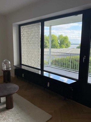 Erstbezug nach Sanierung mit Elbblick
