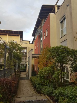 Gepflegte 1-Zimmer-Wohnung mit EBK, Balkon und TG-Stellplatz in Wiesbaden