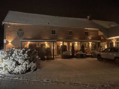 Aus privatem Portfolio: 6-Familienhaus nach Sanierung nur 2.257 / m² Wohnfläche