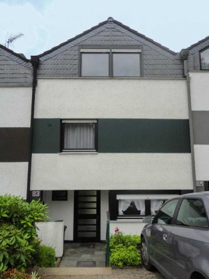 Viel Platz für eine große Familie- 150 m² Reihenhaus mit 4 Schlafzimmern, Garten, P