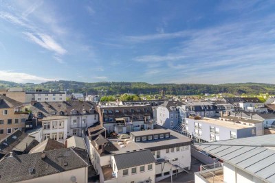 Blick über die Stadt- Altersgerechte helle Penthousewohnung an der Fußgängerzone