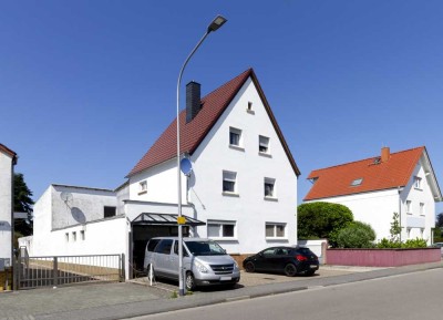 3-Familienhaus mit gr. Gewerbehalle in ruhiger Lage von Griesheim