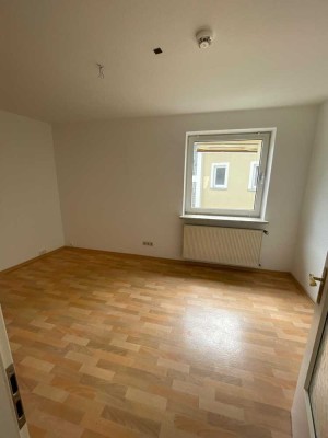 Schönes Wohnen auf 80 m² – mit Balkon und Einbauküche