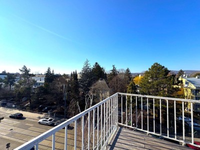 Exklusiver Dachgeschossausbau in elitärer Lage – Stilvolle Penthouses über den Dächern der Stadt!