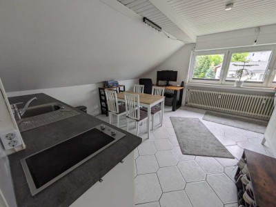 1 Zimmer Wohnung mitten im Limperich. Perfekt für die erste Wohnung oder Berufspendler