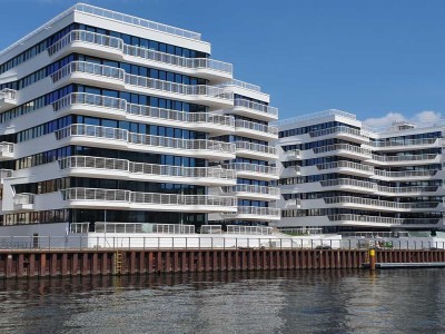 2 ZIMMER Luxus Wohnung - EBK - Wasserblick - Balkone- 1550€ Warm - 1-3 Years contract