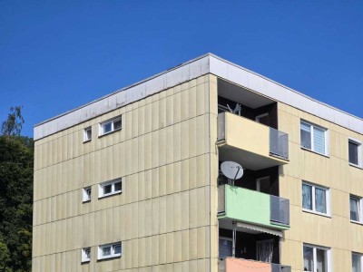 Ganz oben und mit Weitblick: Gut geschnittene 3-Zimmer-Wohnung in Altdorf