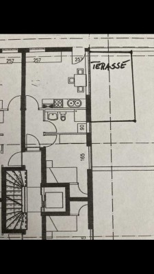 Preiswerte, gepflegte 2-Zimmer-Terrassenwohnung mit Balkon in Hohenstein- Ernstthal