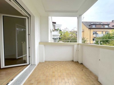 Geräumige Zweizimmerwohnung mit großem Balkon und Wohnküche