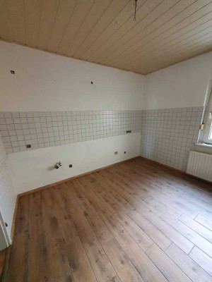 2 Zimmer Erdgeschosswohnung mit Balkon in Menden (Sauerland)