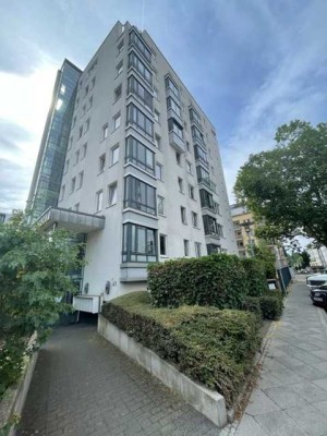 Stilvolle 2-Zimmer-Wohnung mit Wintergarten in Mainnähe – Frankfurt-Sachsenhausen