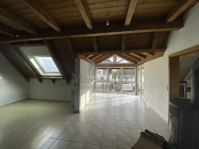 MÜNCHNER IG: Exklusives Maisonette-Refugium unterm Dach – Weitblick und Wohnkultur vereint!