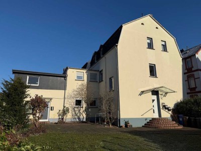 Ideale Kapitalanlage: Gepflegtes MFH mit guter Vermietbarkeit in Koblenz-Horchheim