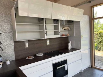 Erstbezug mit Balkon und EBK: Geschmackvolle 3-Raum-Wohnung mit gehobener Innenausstattung in Füssen
