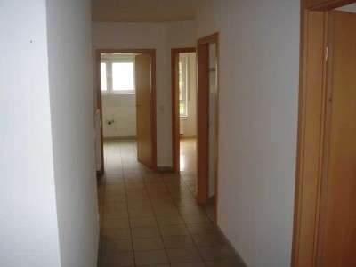 Heidelberg-Kirchheim, 3-Zimmer-Wohnung im Erdgeschoss mit Südterrasse
