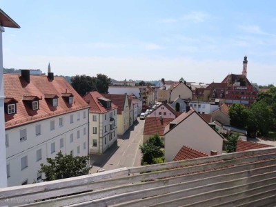 Wohnen im Konrad Park: 2-Zi.-Whg, Balkon, nur 1 km von der Altstadt u. im MVV-Bereich, TG-Stellplatz